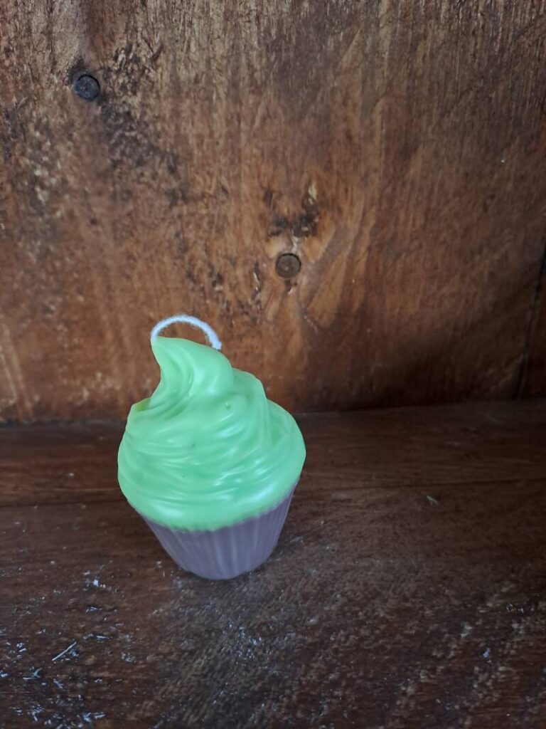 Cupcake kaars- 100%koolzaadwas- handmade-candle - Afbeelding 7